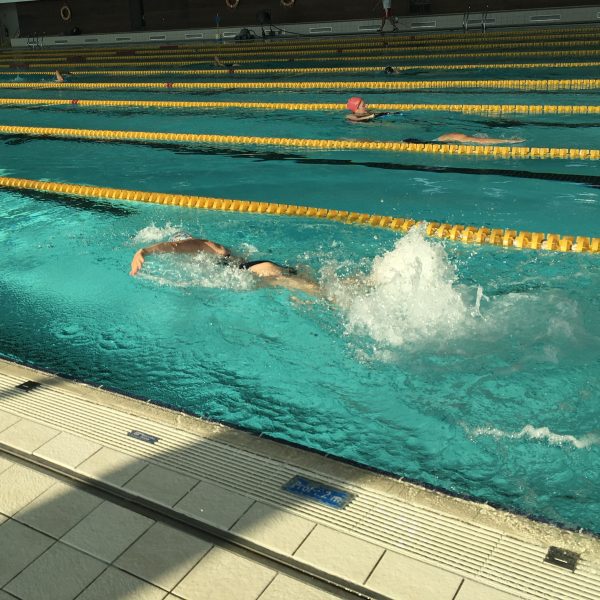 Départ Nage Libre Section Compétition Maîtres Swim Academy Nîmoise