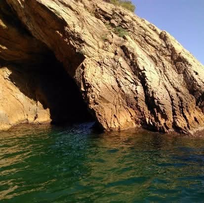 grotte_hirondelles